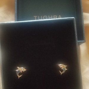 Tughra silver shark earrings